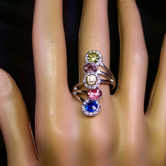 Rare Multi Color Shiney Rhinestones Ring - Picture 2 of 4